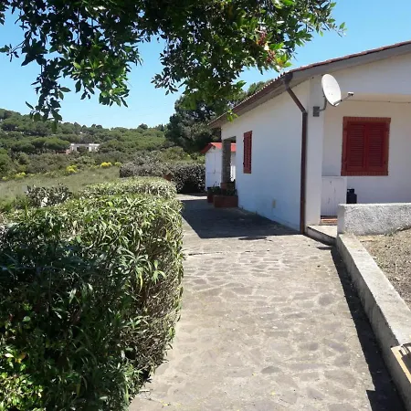 Holiday home Villetta Francy E Mario